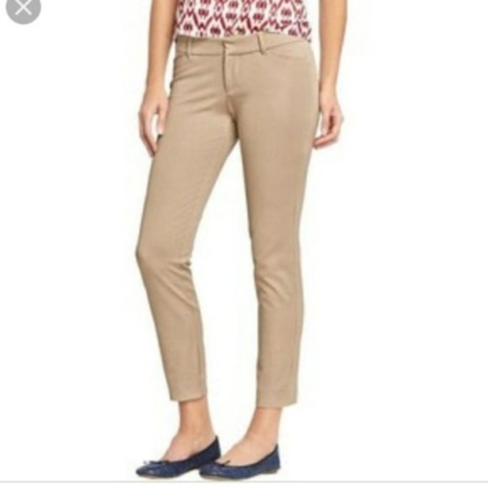 Old Navy khaki Pixie pants